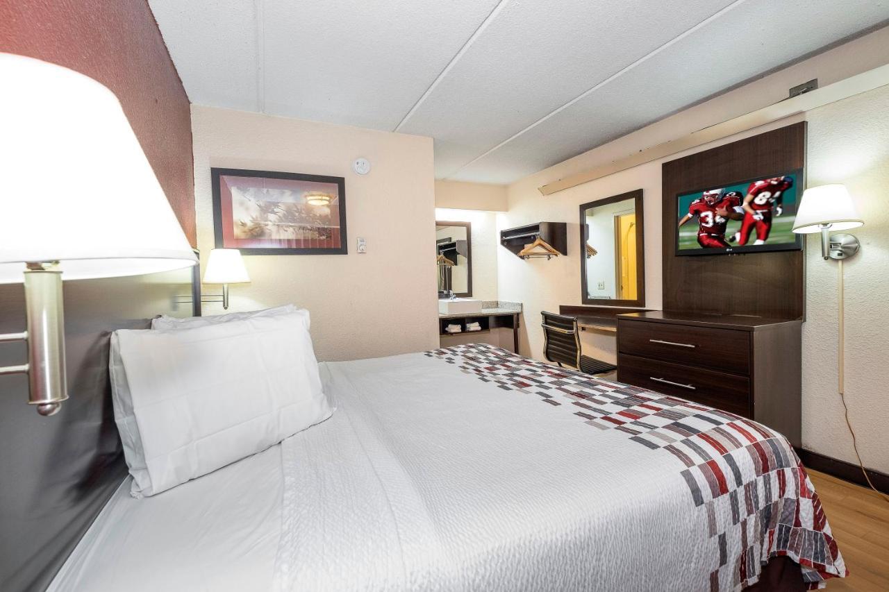 Red Roof Inn Atlanta - Smyrna/Ballpark Extérieur photo
