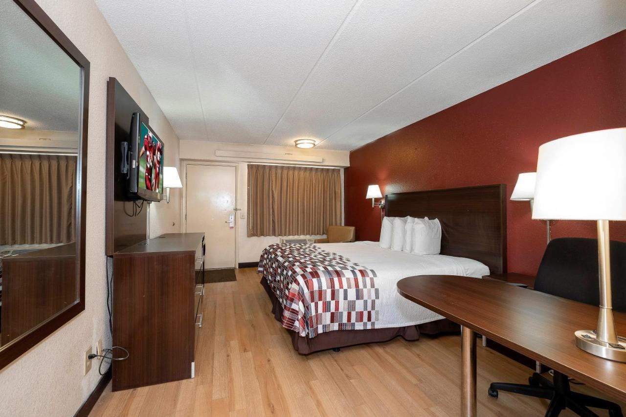 Red Roof Inn Atlanta - Smyrna/Ballpark Extérieur photo