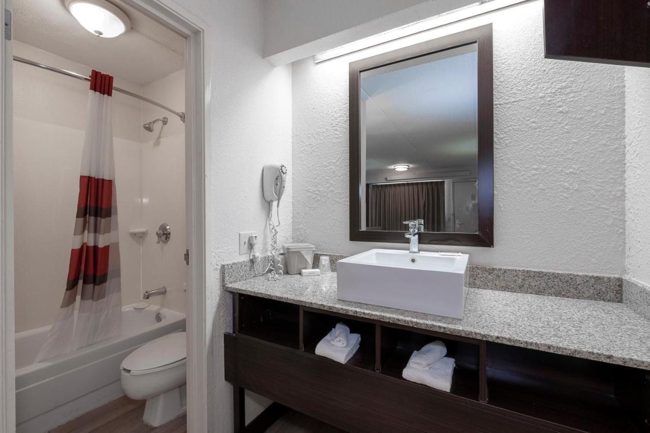 Red Roof Inn Atlanta - Smyrna/Ballpark Extérieur photo